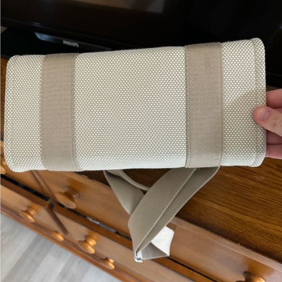 Beige Canvas Shoulder Bag - Picture 7 of 8